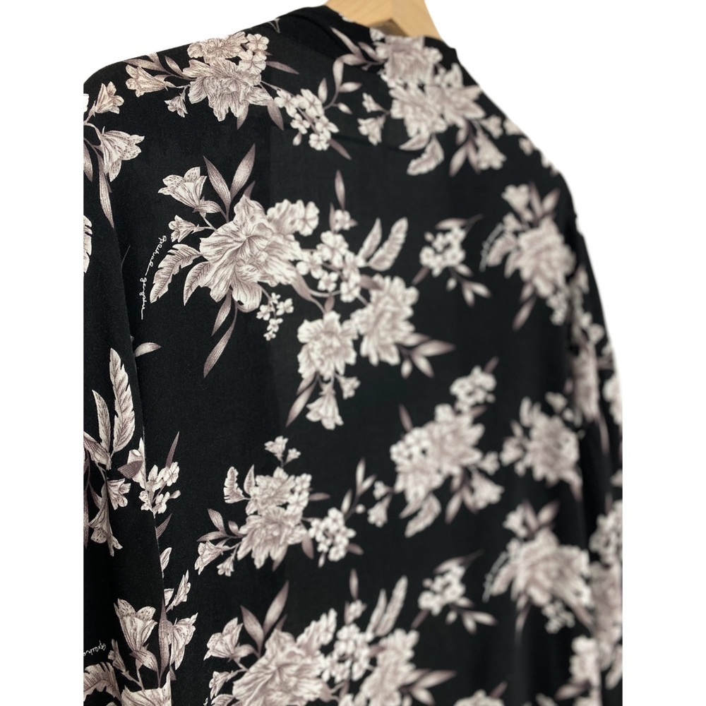 Spiritual Gangster Maya Floral Kimono Robe Cardigan, Black - Size OS - Picture 8 of 11